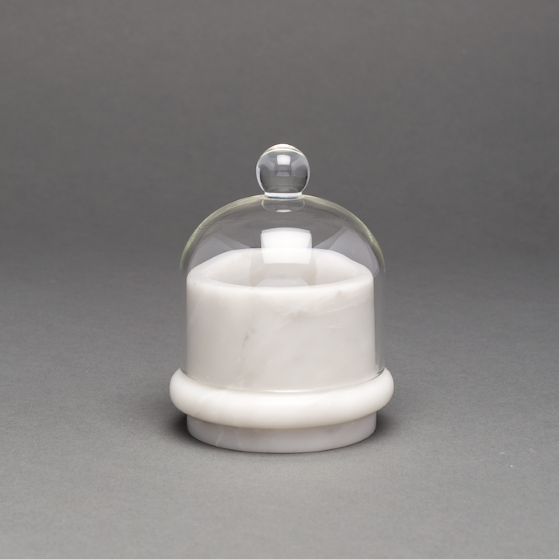 Sienna Maison Hudson White Marble Round Kitchen Dining Table Butter Dish with Borosilicate Glass Dome Cloche